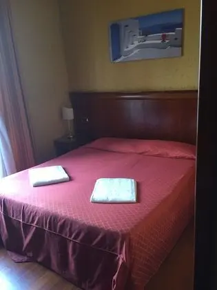 Standard Tek Büyük veya İki Ayrı Yataklı Oda, Özel Banyo