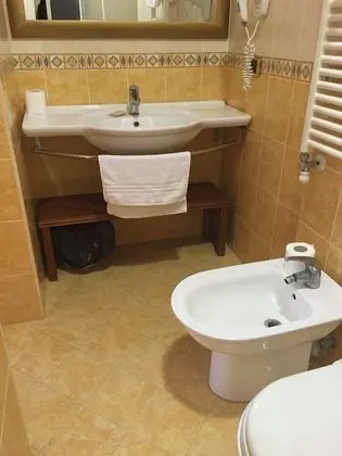 Standard Tek Büyük veya İki Ayrı Yataklı Oda, Özel Banyo