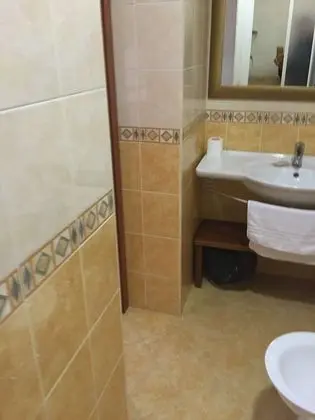 Standard Üç Kişilik Oda, Özel Banyo