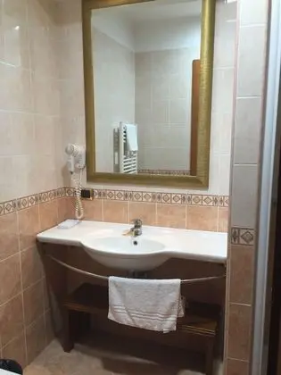 Standard Üç Kişilik Oda, Özel Banyo
