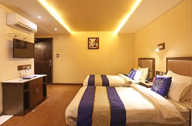 Luxury Tek Büyük veya İki Ayrı Yataklı Oda, Engellilere Uygun, Şehir Manzaralı