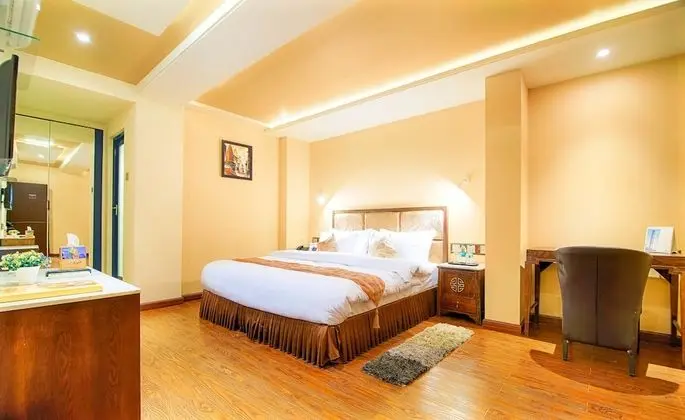 Luxury Tek Büyük veya İki Ayrı Yataklı Oda, Engellilere Uygun, Şehir Manzaralı