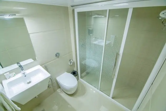 Luxury Tek Büyük veya İki Ayrı Yataklı Oda, Engellilere Uygun, Şehir Manzaralı
