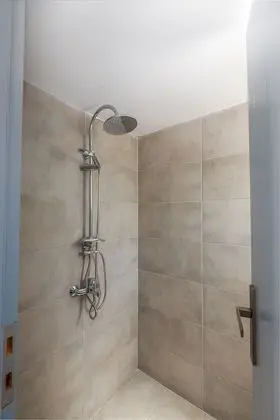 Junior Suite with Sea View and Jetted Tub