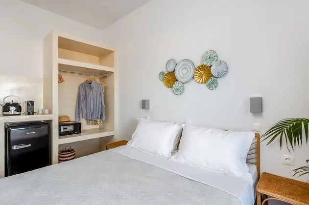 Superior Suite with Sea View and Jetted Tub