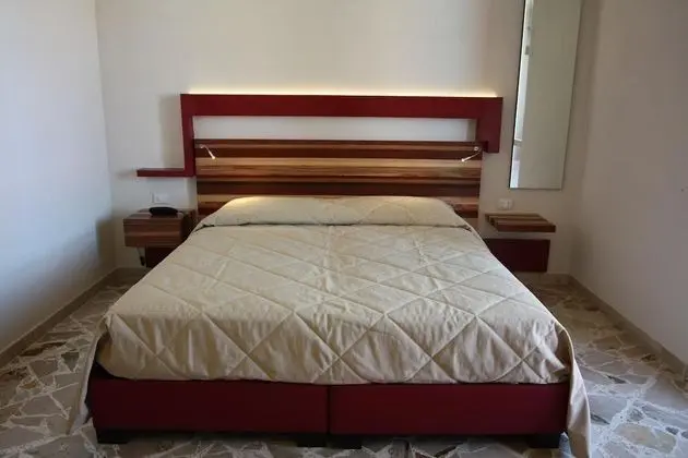 1 Çift Kişilik Veya 2 Tek Kişilik Yatak Standard