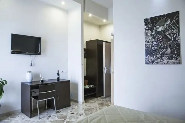 Tek Büyük Yataklı Oda