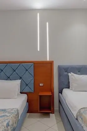 Üç Kişilik Oda