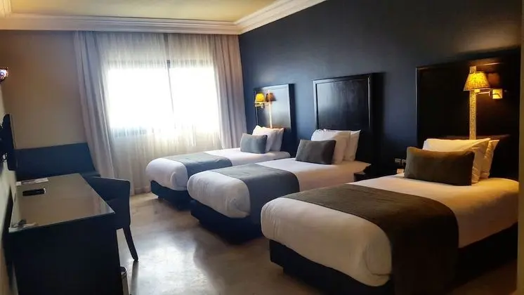 Deluxe Üç Kişilik Oda