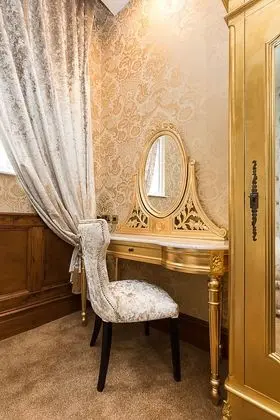 Luxury Oda, 2 Çift Kişilik Yatak (Sleeps 4)