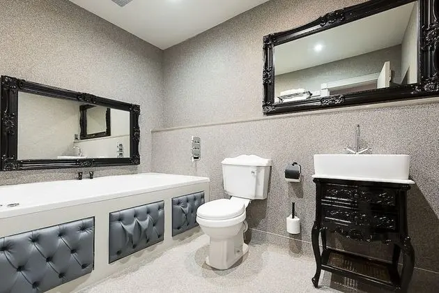Luxury Oda, 2 Çift Kişilik Yatak (Sleeps 4)