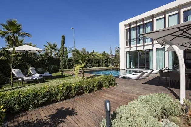 Villa (Emiri)