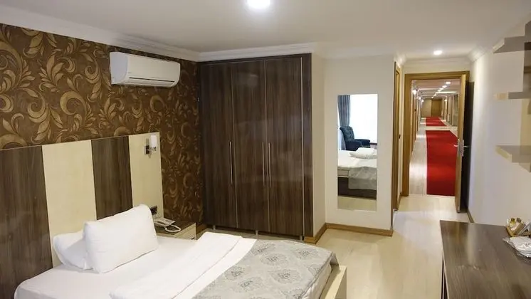 Standard Single Room, Mountain View