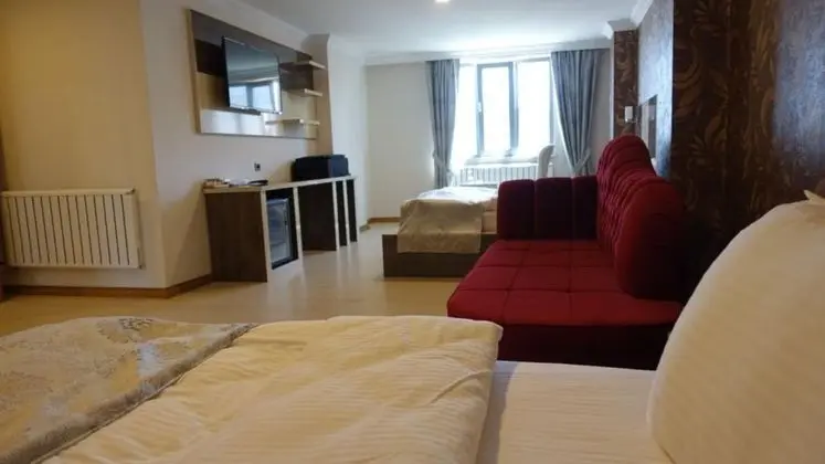 Suite, Dağ Manzaralı