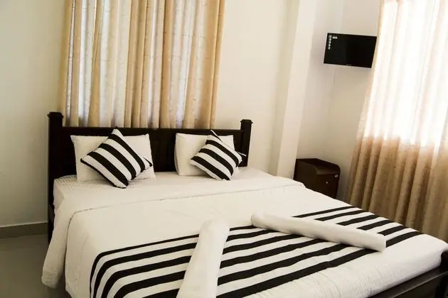 Deluxe Tek Büyük Yataklı Oda, Birden Çok Yatak Odası, Bahçe Manzaralı