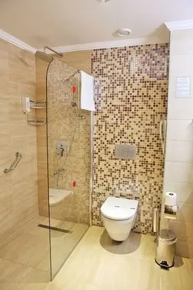 Standard Tek Büyük veya İki Ayrı Yataklı Oda, 1 Yatak Odası