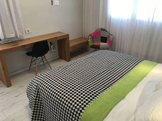 Superior Tek Büyük veya İki Ayrı Yataklı Oda