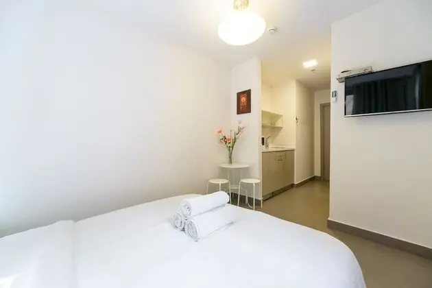 Stüdyo, Şehir Manzaralı