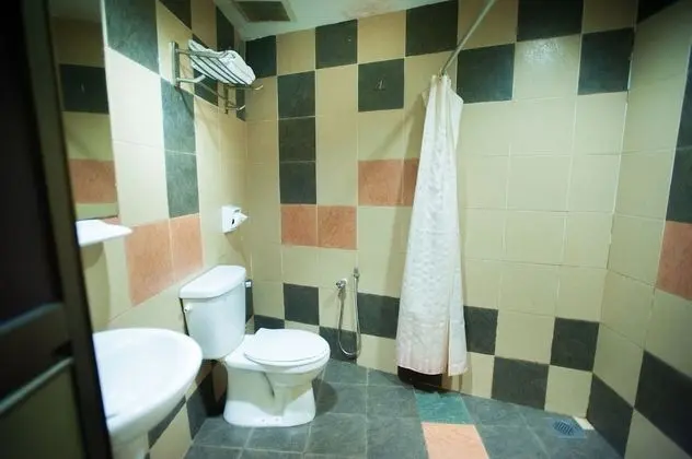 Basic Tek Büyük Yataklı Oda