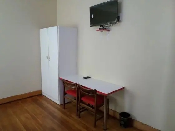 Tek Büyük Yataklı Oda