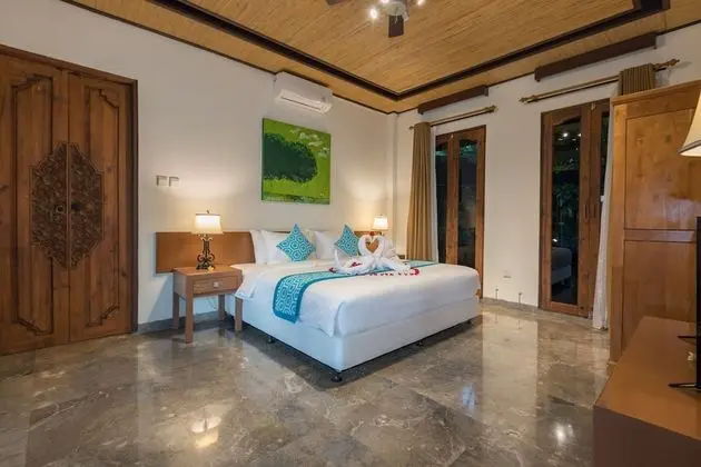 Luxury Villa, 2 Yatak Odası, Havuz Manzaralı