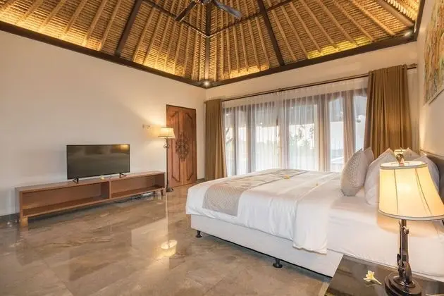 Luxury Villa, 3 Yatak Odası, Havuz Manzaralı