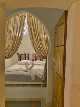 Basic Tek Büyük Yataklı Oda