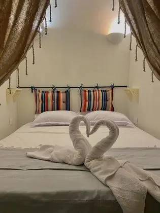 Basic Tek Büyük Yataklı Oda