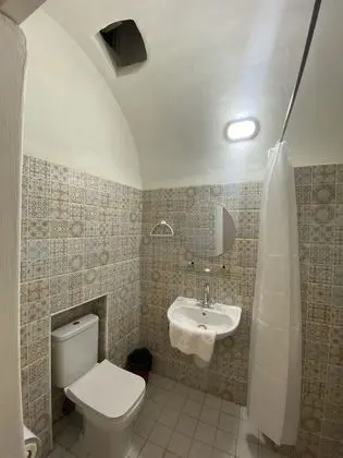 Basic Tek Büyük Yataklı Oda