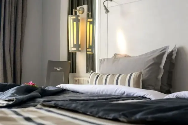 Single Room,Garden View