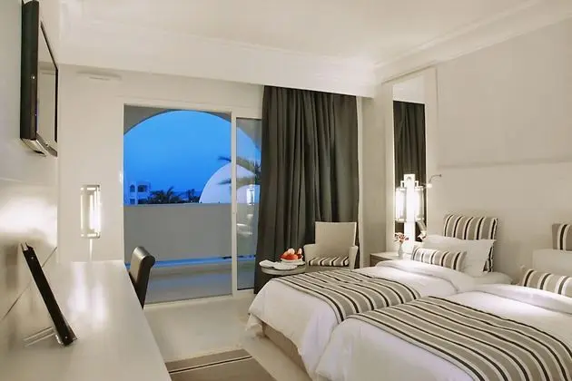 Single Room,Garden View