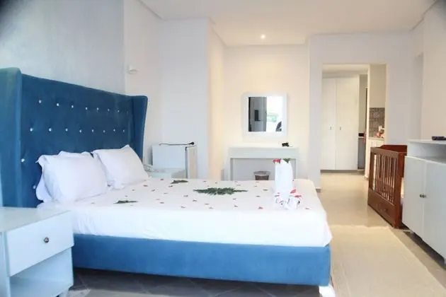Comfort Tek Büyük Yataklı Oda