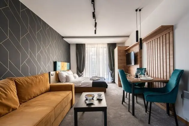 Executive Stüdyo, Veranda