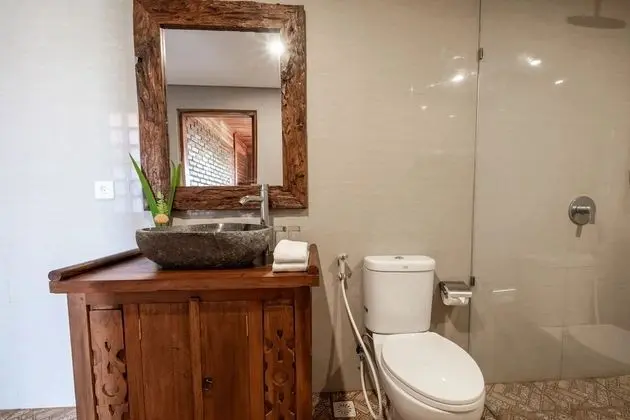 Deluxe Oda, Havuz Manzaralı