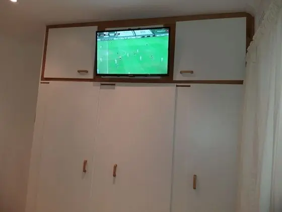 Comfort Tek Büyük Yataklı Oda