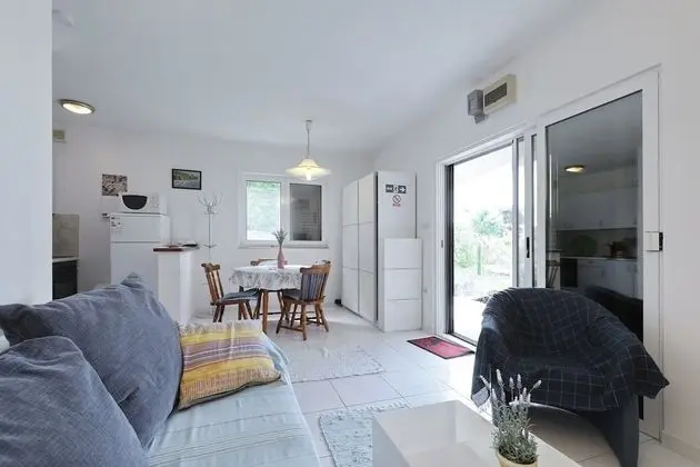 Apart Daire (Djurdja - 20 m from beach - A2 Luka(2)