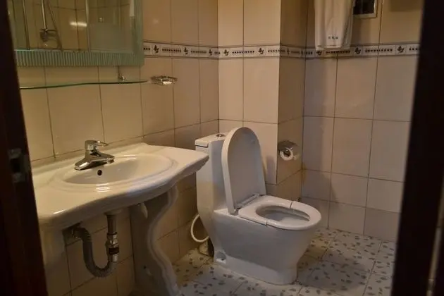 Standard Tek Büyük Yataklı Oda