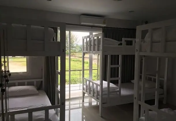 6-Mixed Shared Dormitory