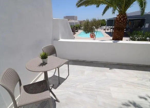 Luxury Tek Büyük Yataklı Oda, Kısmi Deniz Manzarası