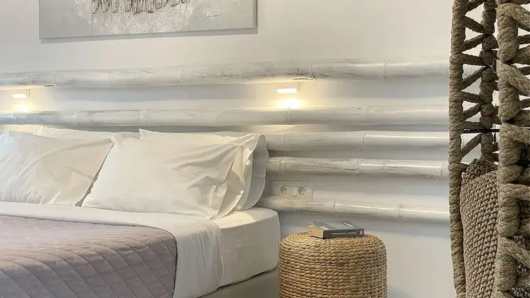 Luxury Tek Büyük Yataklı Oda, Kısmi Deniz Manzarası