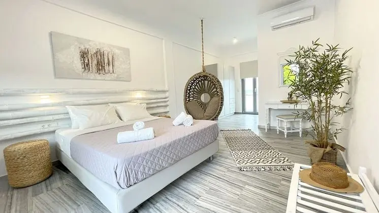 Luxury Tek Büyük Yataklı Oda, Kısmi Deniz Manzarası