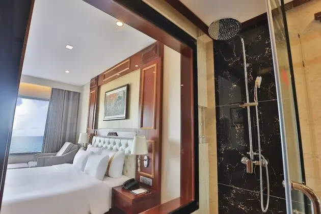 Deluxe Tek Büyük Yataklı Oda, Okyanus Manzaralı