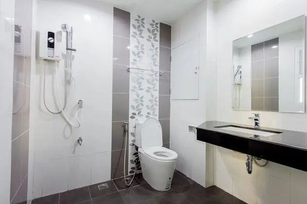 1-Bedroom Apartment