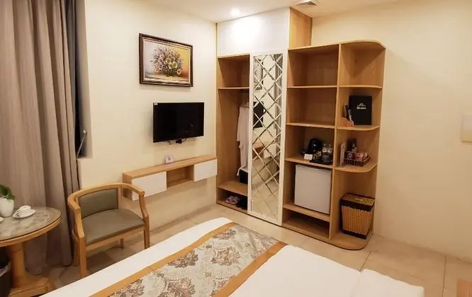 Superior Tek Büyük Yataklı Oda, Şehir Manzaralı