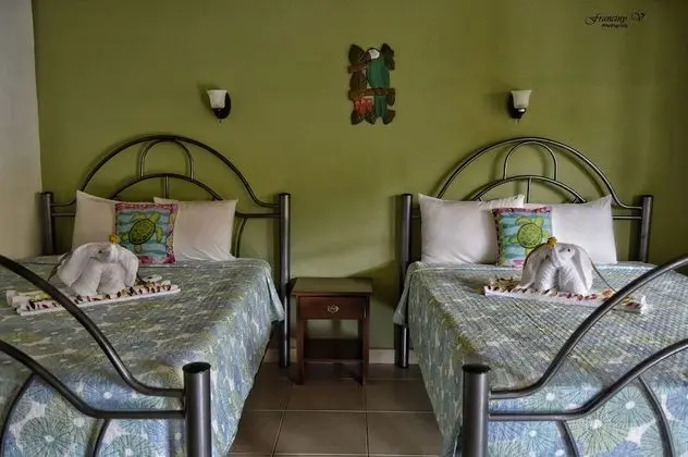 Standard Tek Büyük Yataklı Oda, 1 Büyük (Queen) Boy Yatak, Engellilere Uygun, Bahçe Manzaralı