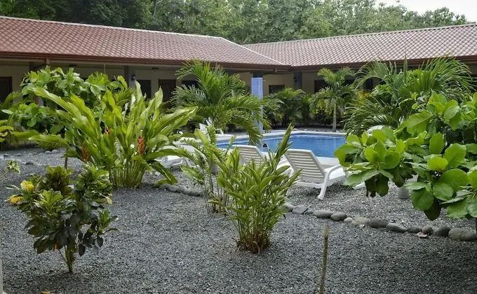 Standard Tek Büyük Yataklı Oda, 1 Büyük (Queen) Boy Yatak, Engellilere Uygun, Bahçe Manzaralı