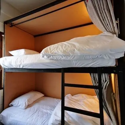 8-Bed Mixed Dormitory