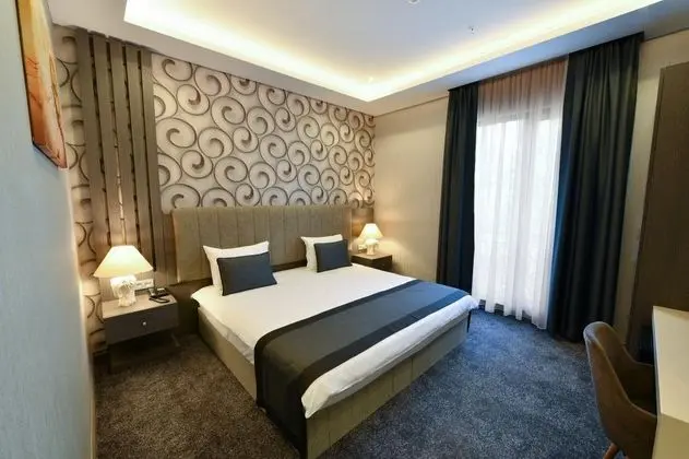 Standart Oda, Şehir Manzaralı