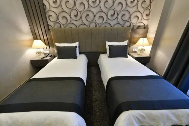 Standart Oda, Şehir Manzaralı, İki Tek Kişilik Yataklı