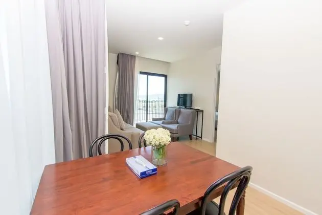 2 Bedrooms Sea View